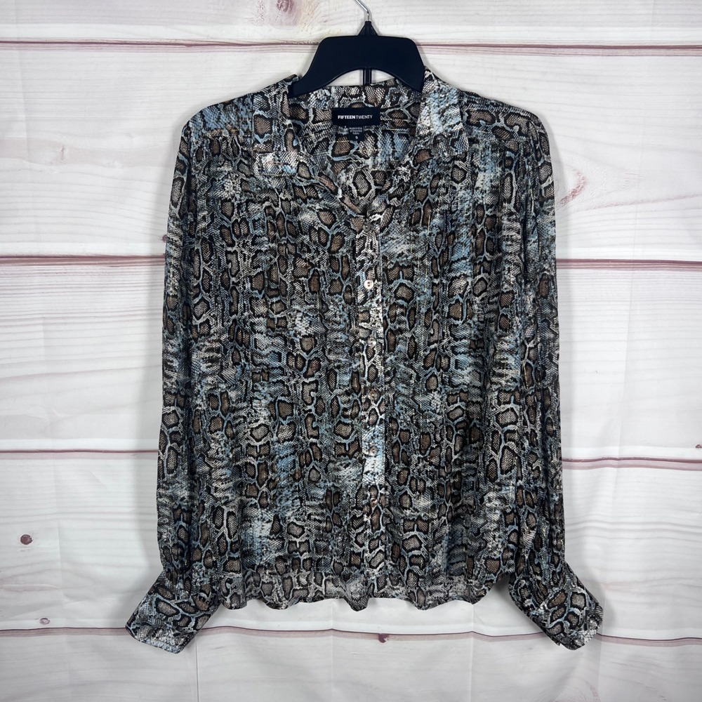 Fifteen Twenty Blouse Womens Small Blue Snakeskin Silk Blend Metallic Button Up